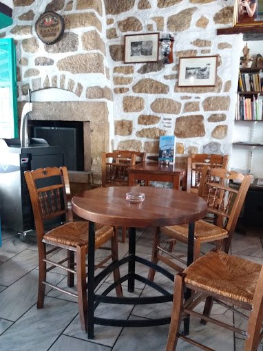 MARINA CAFÉ / SNACK BAR